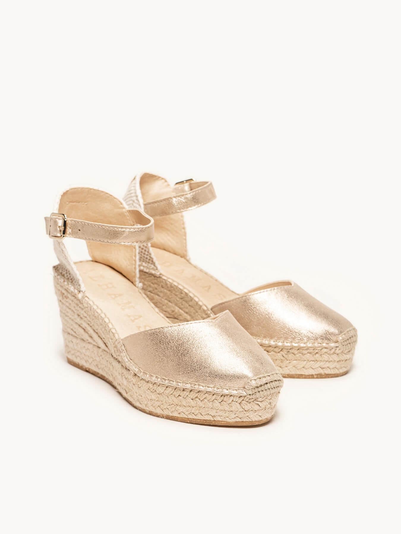 Jara Cuña Media Plataforma Ante Metal Oro