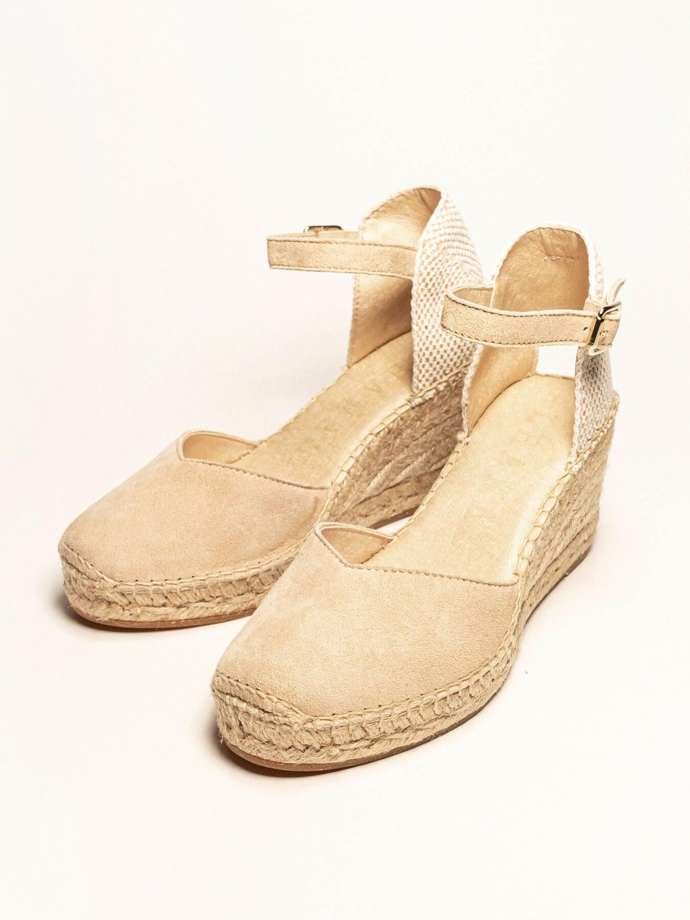 Jara Cuña Media Ante Arena