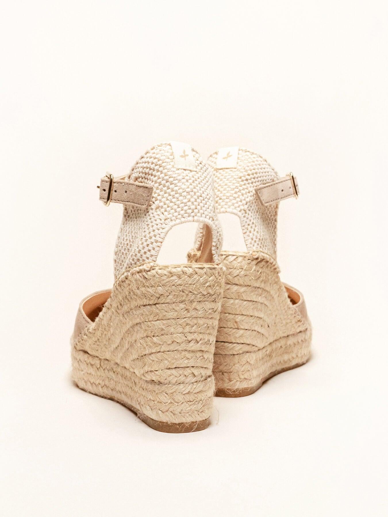 Jara Cuña Alta Ante Piedra