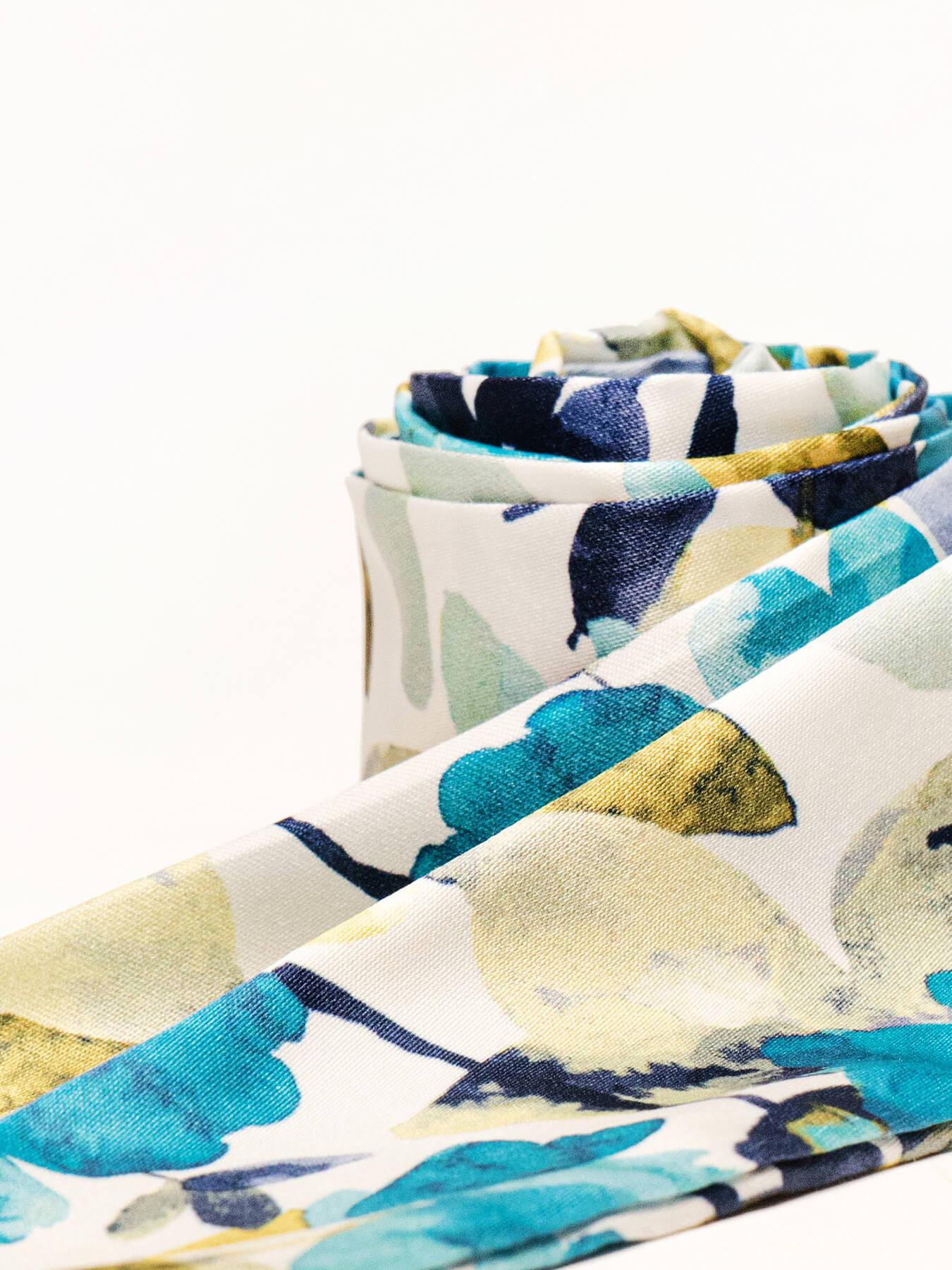 Pañuelo Floral Azul
