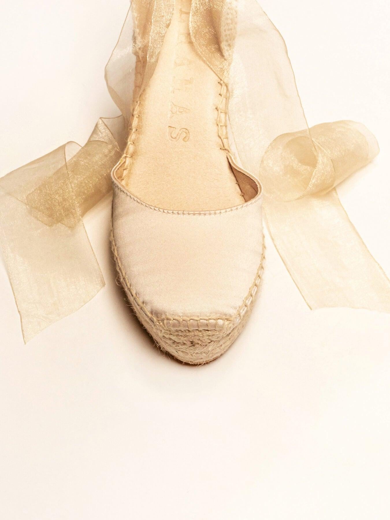 Cala Cuña Alta Raso Crudo