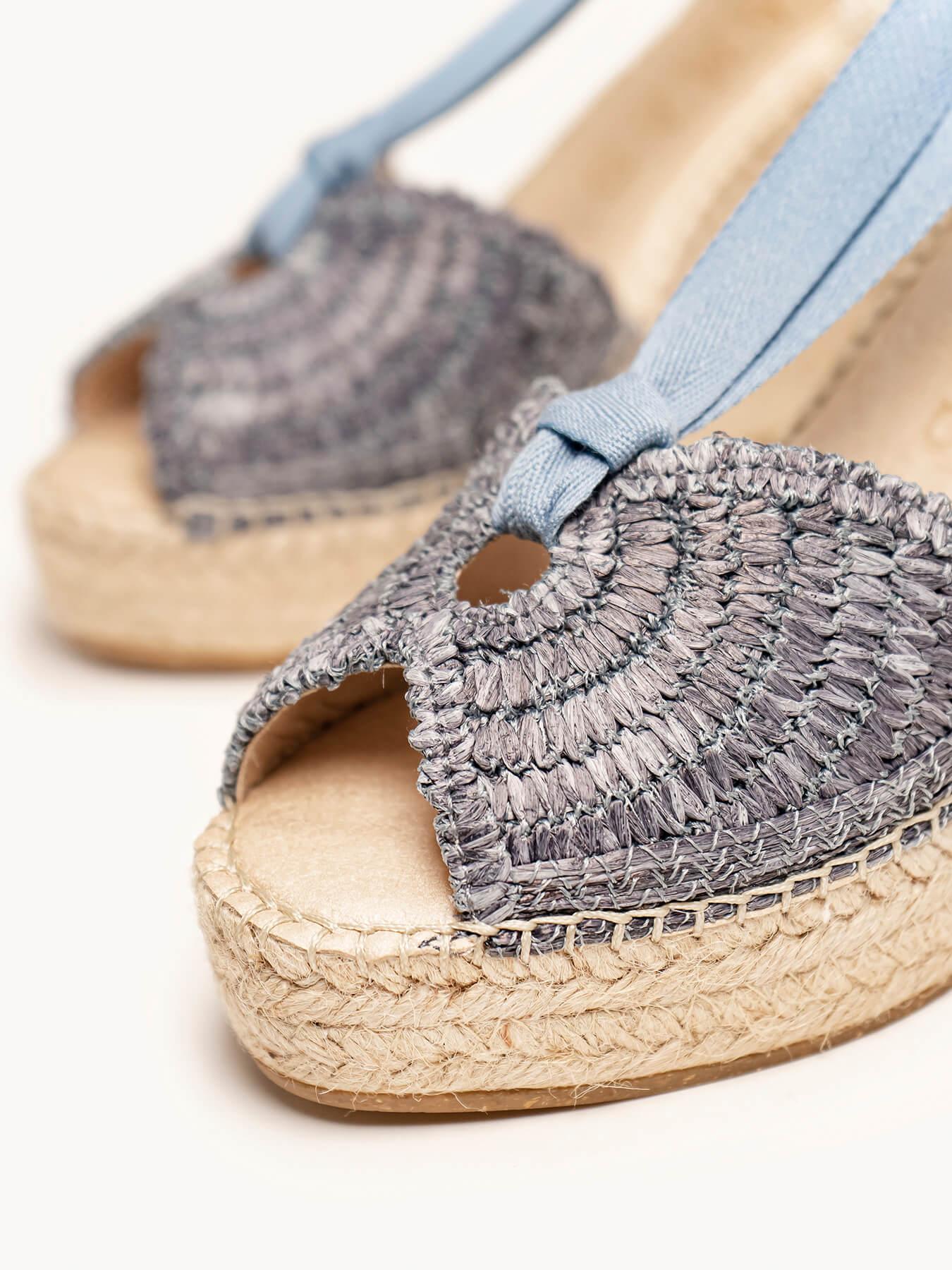 Lirio Cuña 10 cm Rafia Azul Jeans