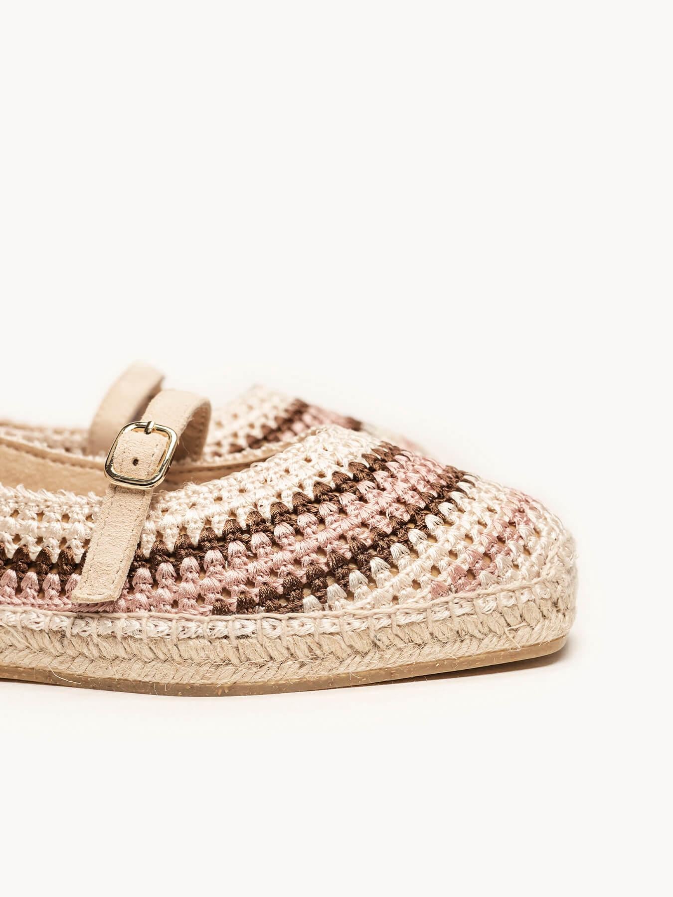 Campanilla Crochet Rayas Crudo