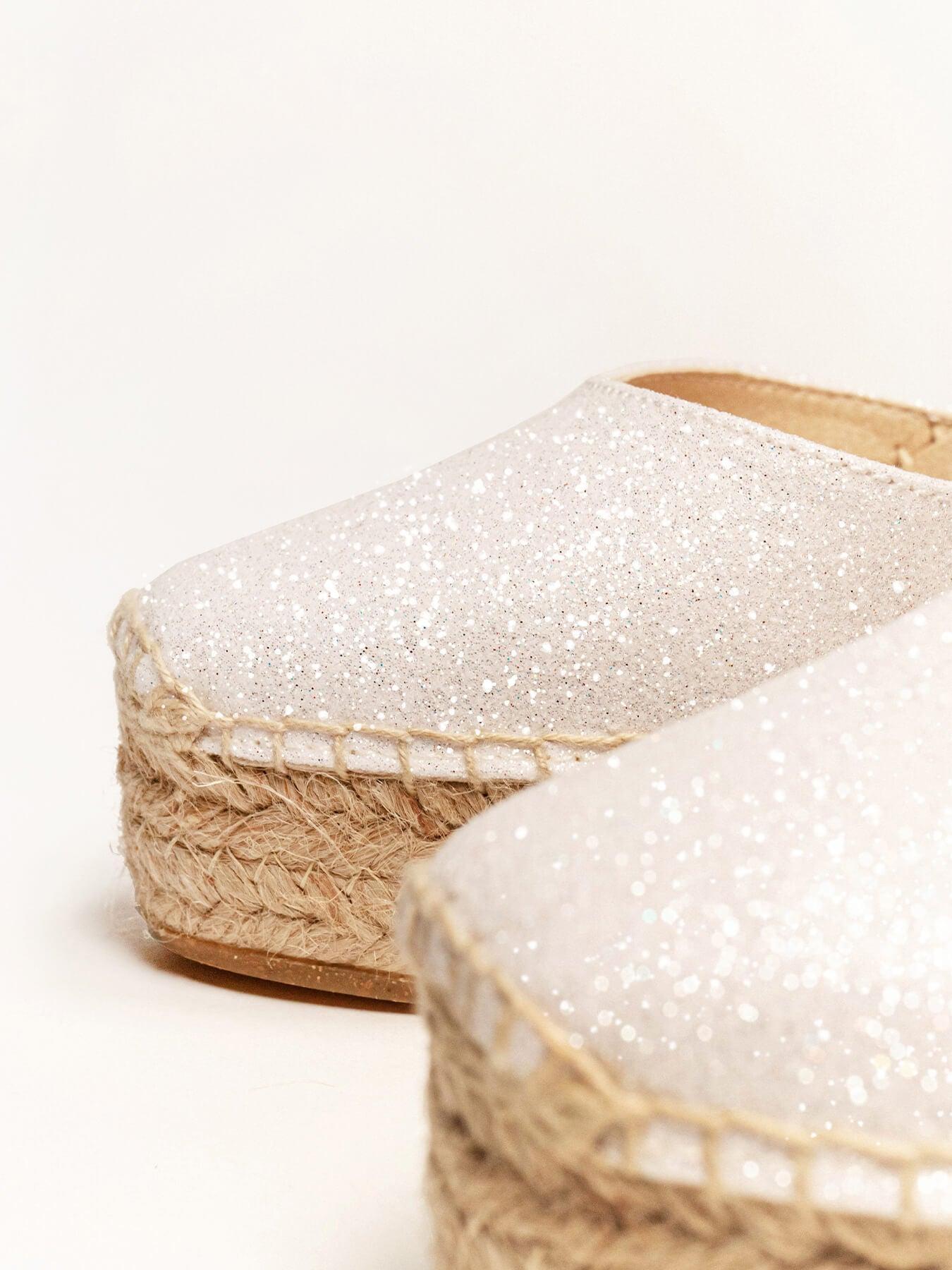 Cala Cuña 10 cm Brillo Blanco