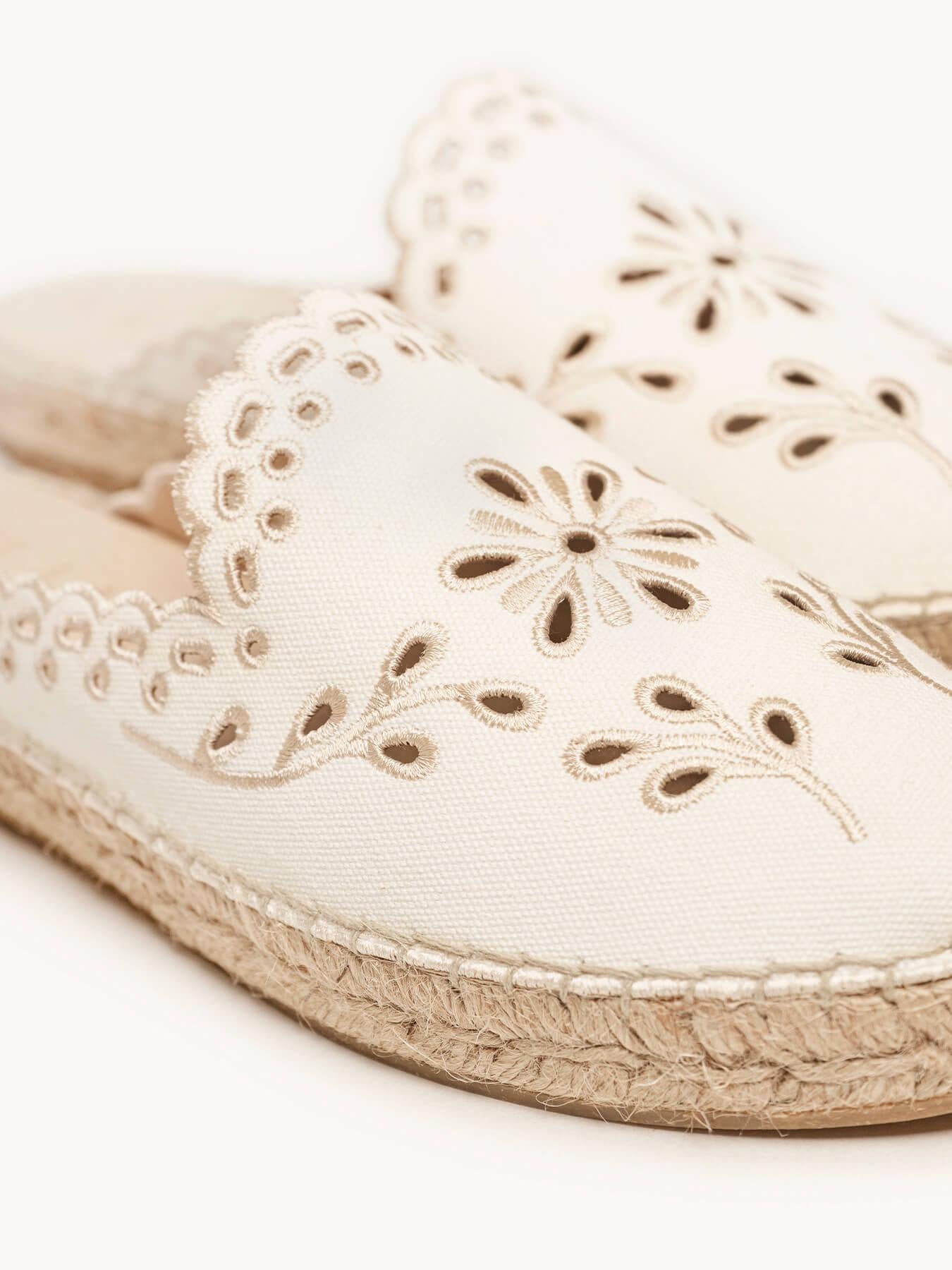 Loto Lona Bordada Crudo