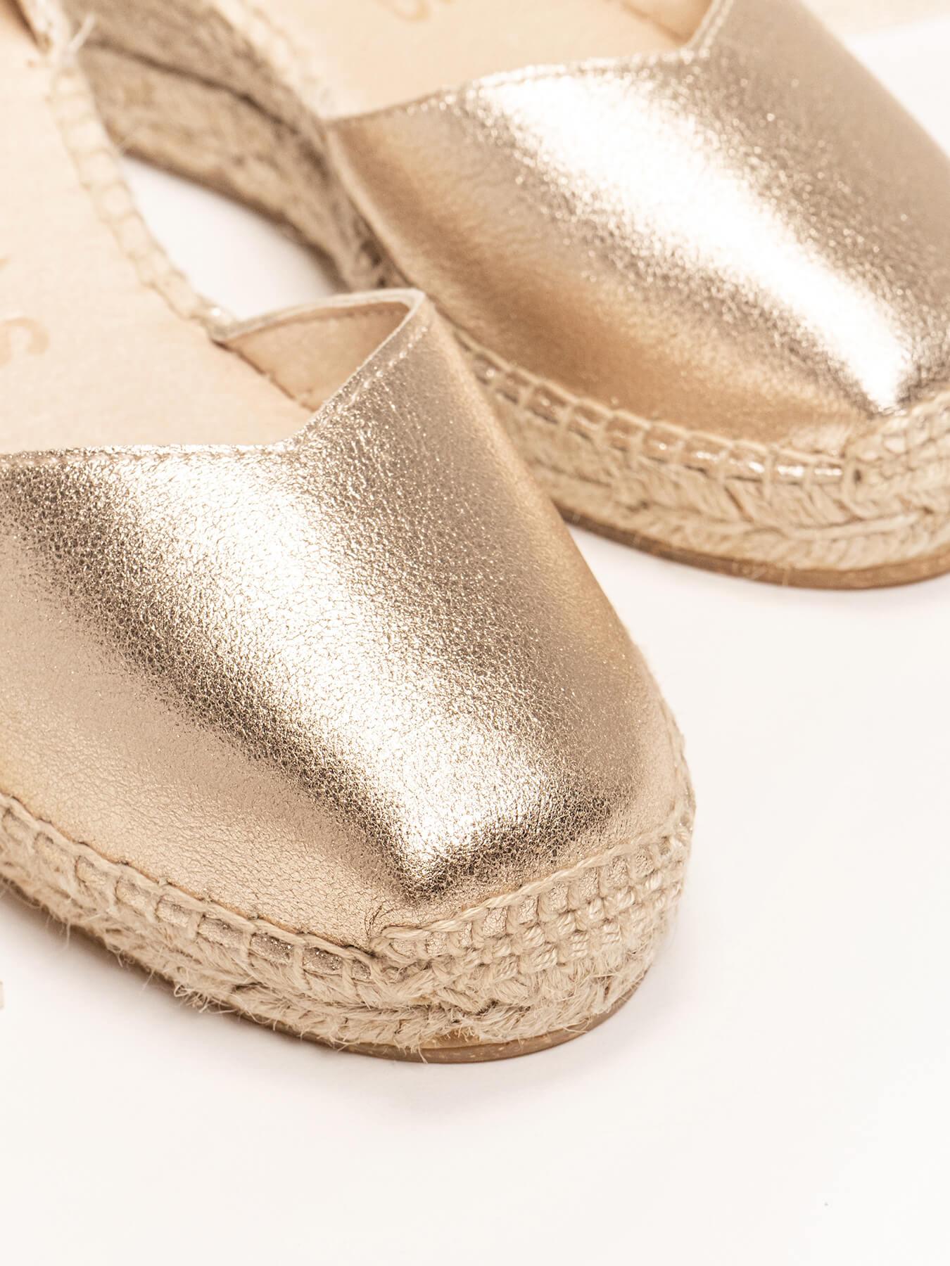 Romero Cuña Baja Ante Metal Oro