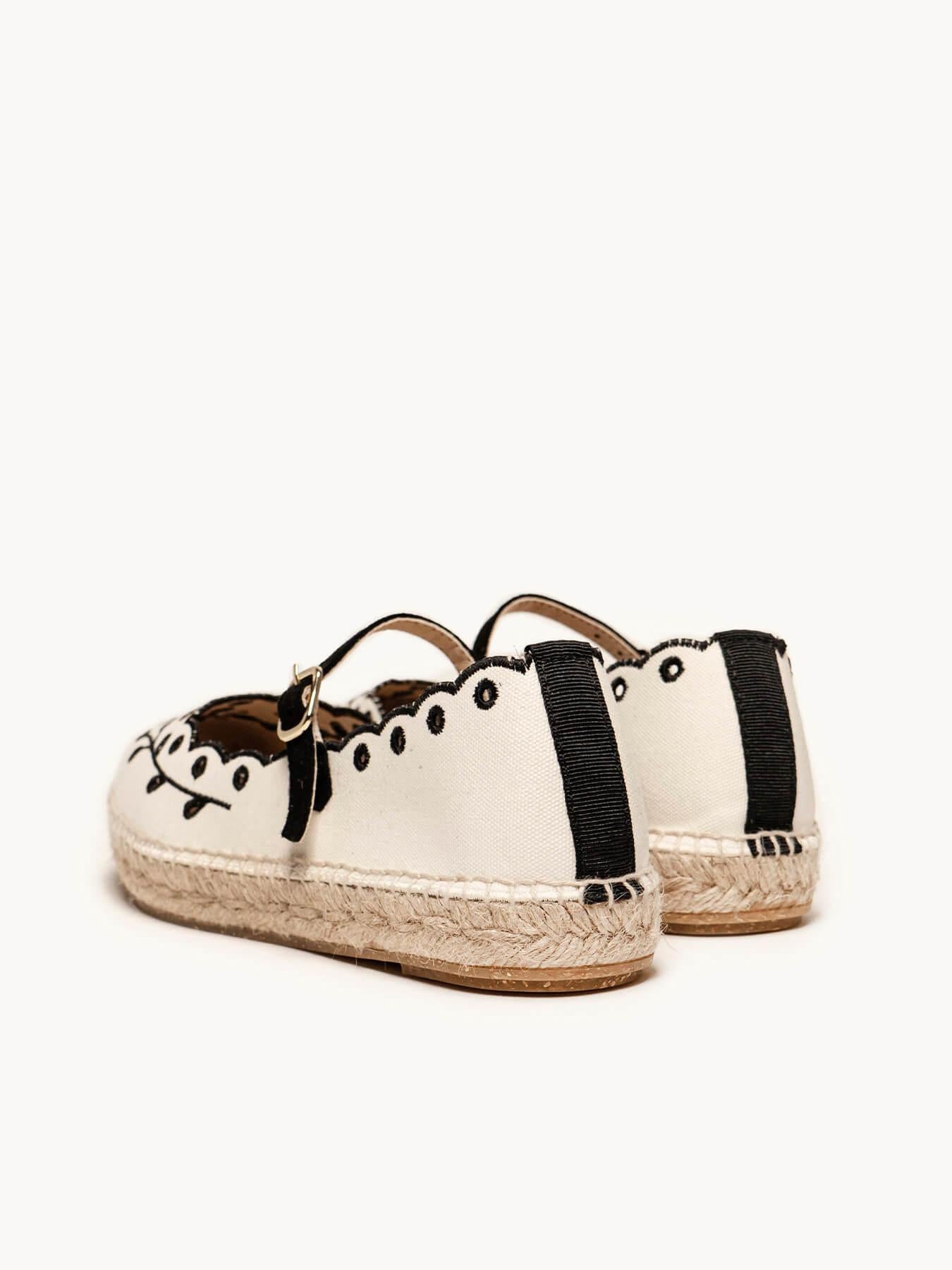 Campanilla Lona Bordada Negro