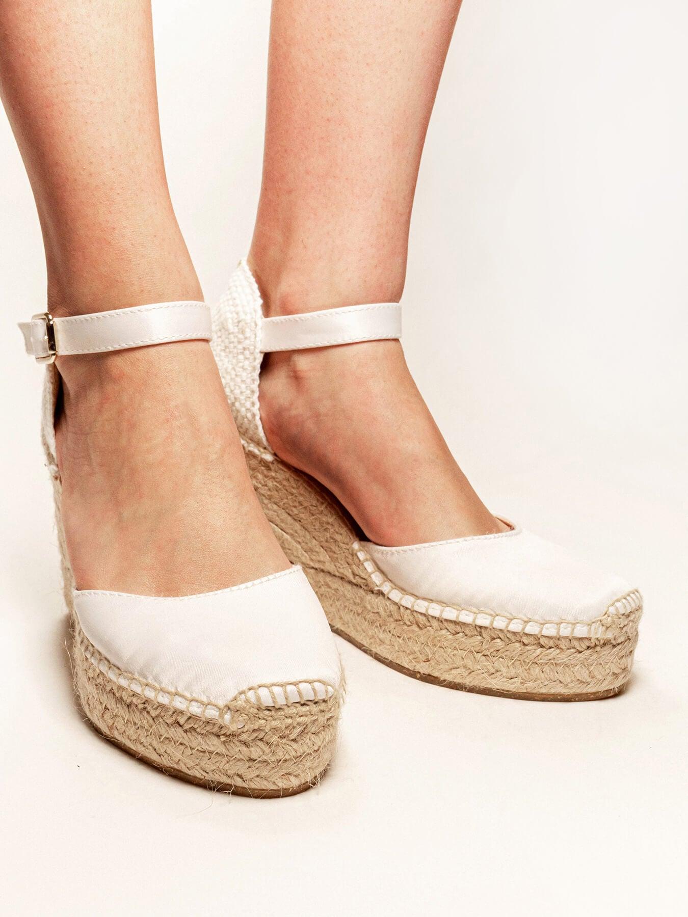 Dalia Cuña 10 cm Raso Blanco