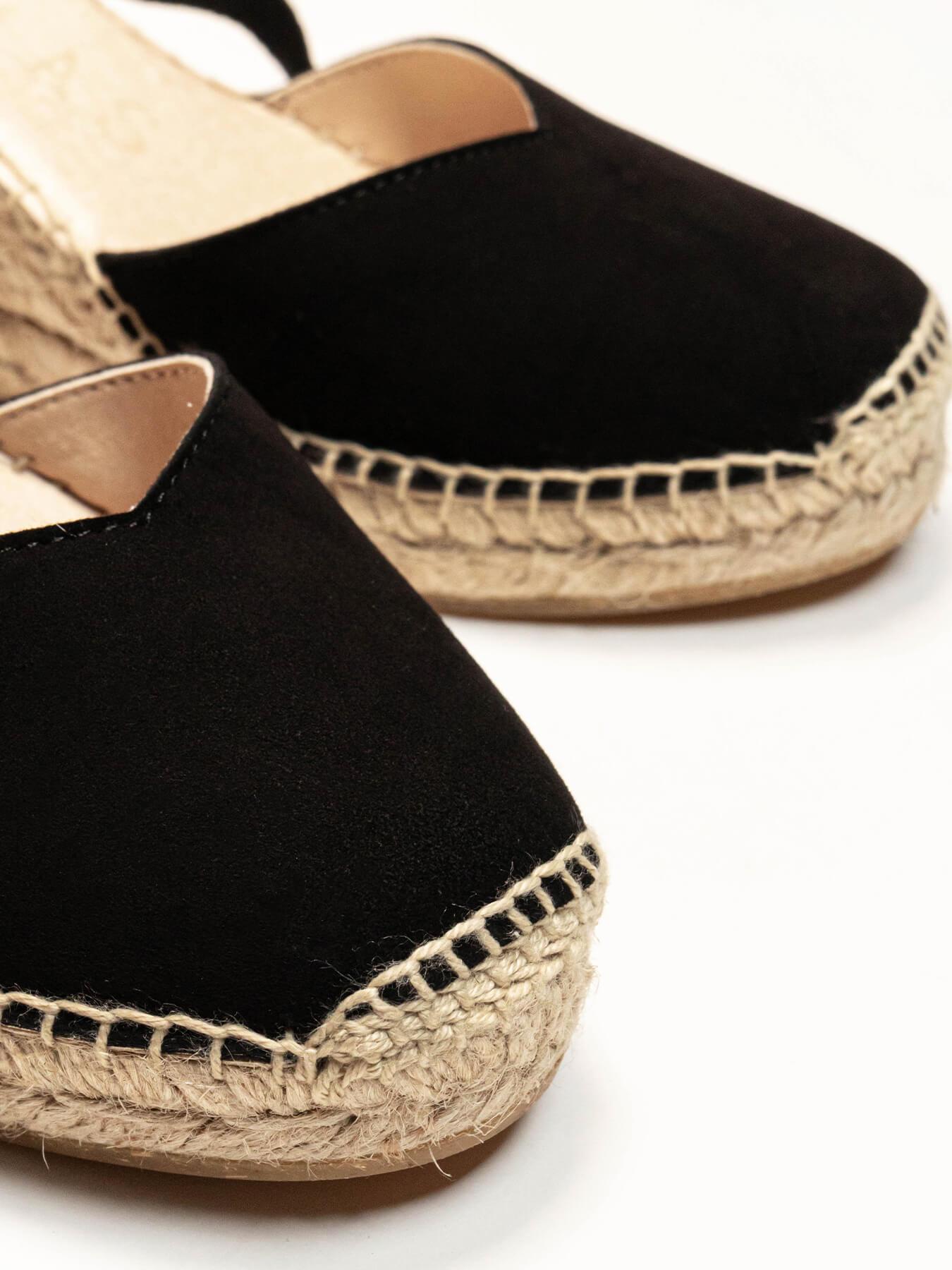 Romero Cuña Media Ante Negro