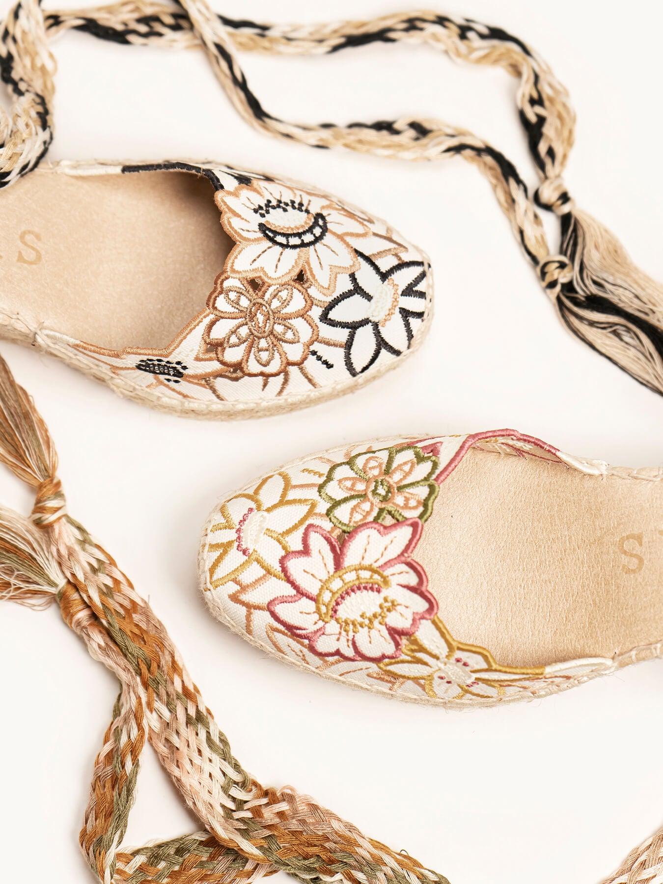 Romero Cuña Media Bordado Silvestre Rosa