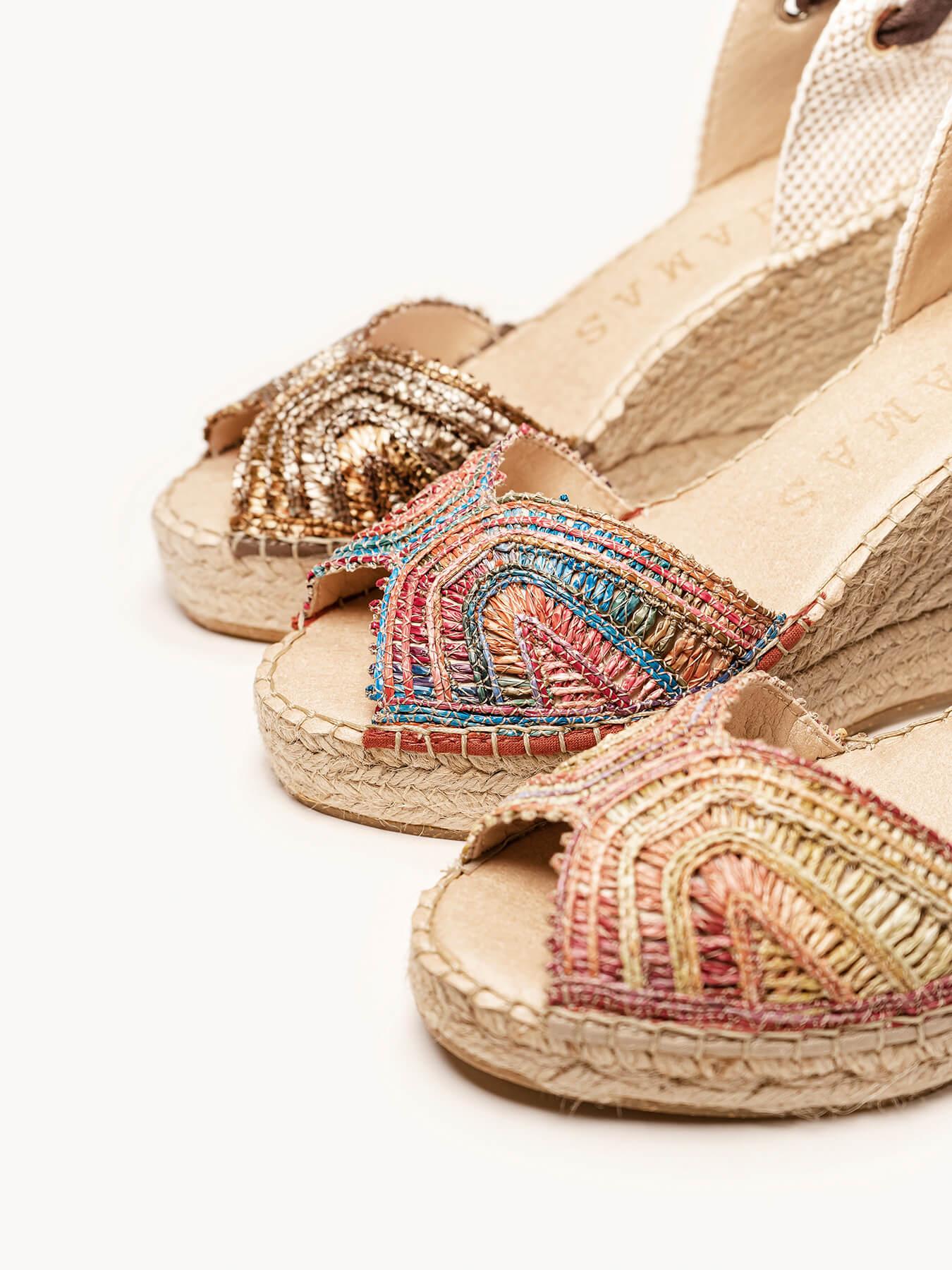 Lirio Cuña Alta Rafia Marrón